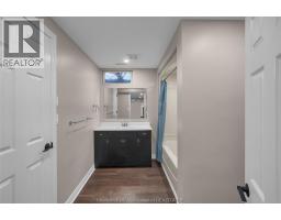 75 NORWAY MAPLE DRIVE - 38