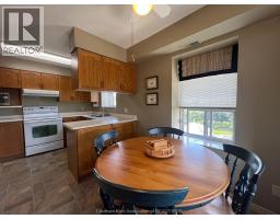 10 Van Allen AVENUE UnitNo. 702 - 21