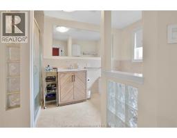 34 BRAEMAR BOULEVARD - 29