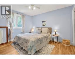 34 BRAEMAR BOULEVARD - 35