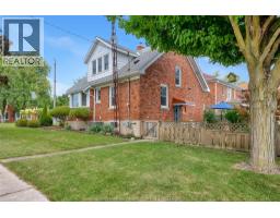 98 Talbot STREET East - 43