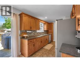 38 Burton AVENUE - 13