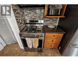 38 Burton AVENUE - 17