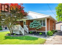 38 Burton AVENUE - 2