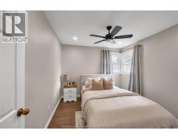 38 Burton AVENUE - 25