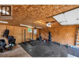 38 Burton AVENUE - 37