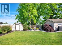38 Burton AVENUE - 44