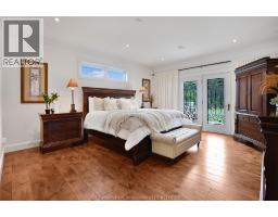 626 Gregory DRIVE East - 10