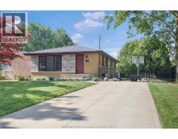 62 DUNVEGAN DRIVE - 1