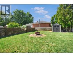 62 DUNVEGAN DRIVE - 40