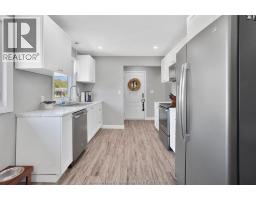 62 DUNVEGAN DRIVE - 6
