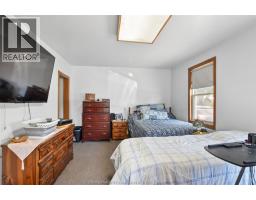 23 Chatham STREET South - 10