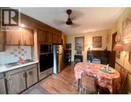 51 Erie STREET South - 17