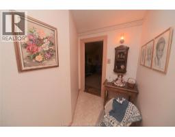 51 Erie STREET South - 27