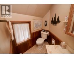 51 Erie STREET South - 32