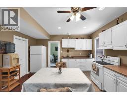 1039 James STREET - 23
