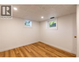 483 St. Clair STREET - 19