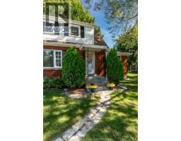 483 St. Clair STREET - 4