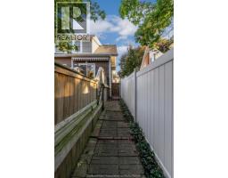 29 Erie STREET South - 15
