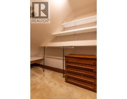 29 Erie STREET South - 33
