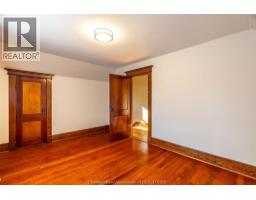 29 Erie STREET South - 36