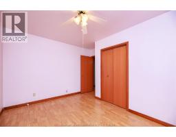 159 Gregory DRIVE West - 19