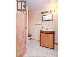 159 Gregory DRIVE West - 28