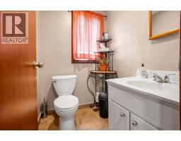 6774 Riverview LINE - 26