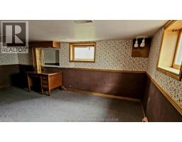 1720 Dufferin AVENUE - 12