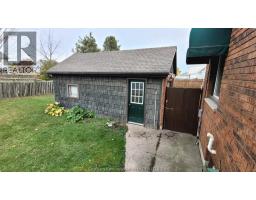 1720 Dufferin AVENUE - 17