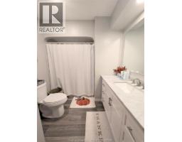 112 Churchill STREET - 16