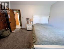 112 Churchill STREET - 23