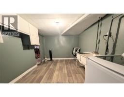 112 Churchill STREET - 32