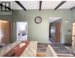 112 Churchill STREET - 6