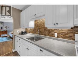 67 Elizabeth STREET - 28