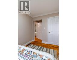 384 CATHERINE STREET - 18