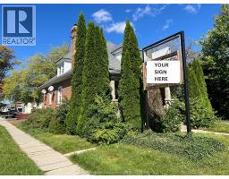 201 GRAND AVENUE West - 3