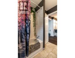 21 Alice STREET - 22