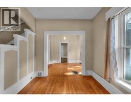 310, 312, 318 Wellington STREET West - 17