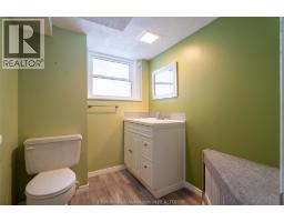 15 Detroit DRIVE - 29