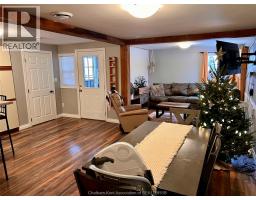 8583 James STREET - 15