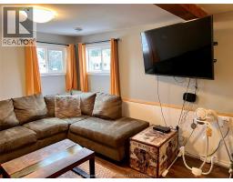 8583 James STREET - 16