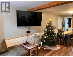 8583 James STREET - 17