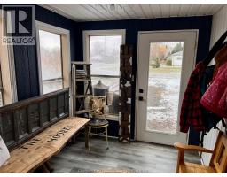 8583 James STREET - 22