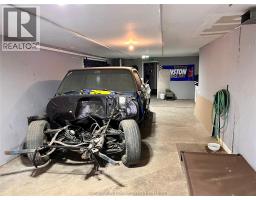 8583 James STREET - 29