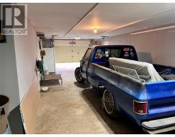 8583 James STREET - 31