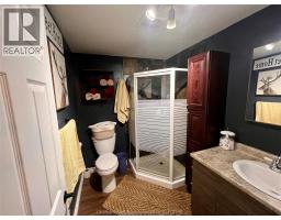 8583 James STREET - 7