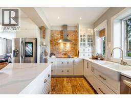 455 Victoria AVENUE - 1