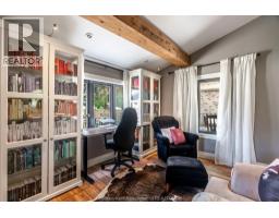 455 Victoria AVENUE - 8