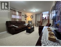 35 RICHARD STREET South - 11